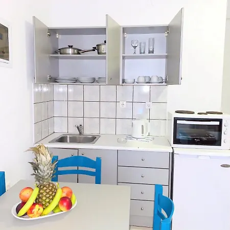 Kassavetis Center - & شقة فندقية